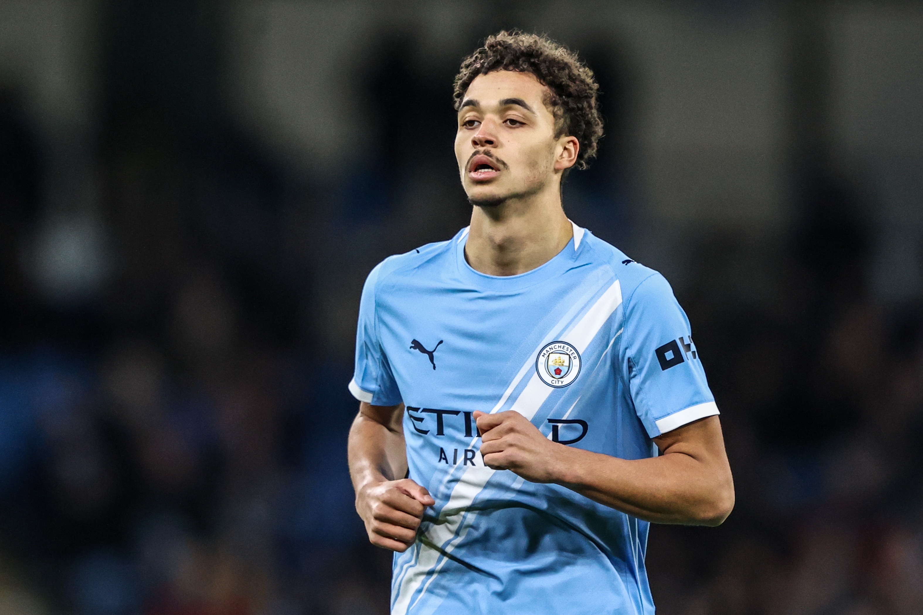 世俱杯直播-阿莱恩：我和胡桑诺夫有了默契，塞梅尼奥能为曼城带来很大帮助