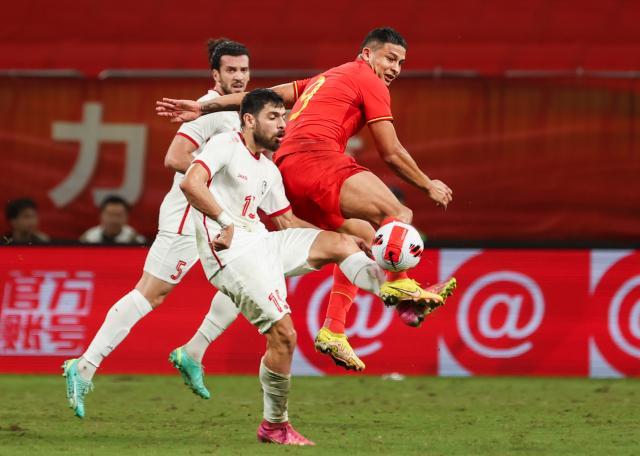 国足没赢球FIFA排名反升1位 技术积分丢7.53分